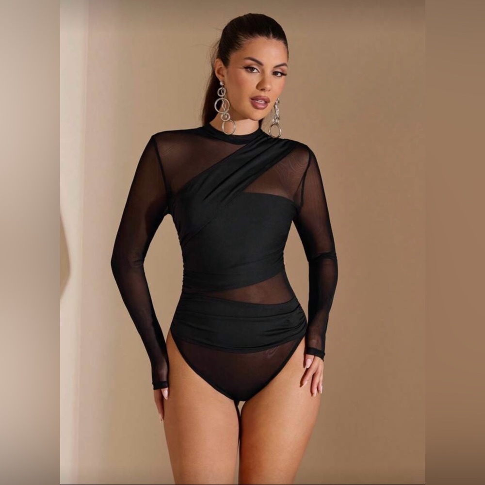 SHEIN Black Long Sleeve Bodysuit